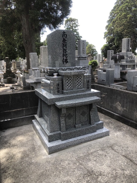 次の世代へつなぐお墓