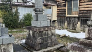 富山の雪に負けないお墓の建て方｜気候に適した石材選びと耐震施工のポイント - 富山・石川のお墓専門 墓まもり